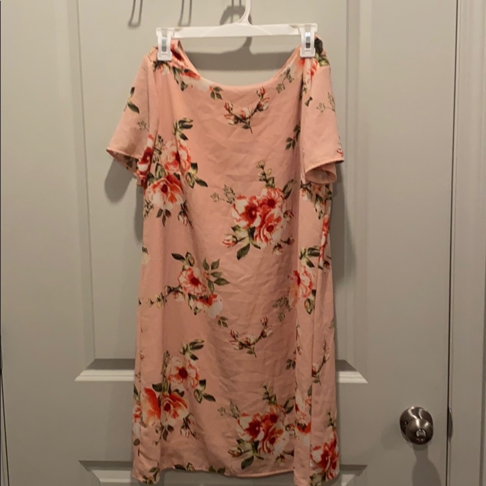Floral pink dress